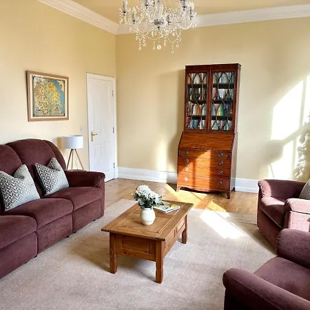 Luxury Racecourse With Parking Appartement *